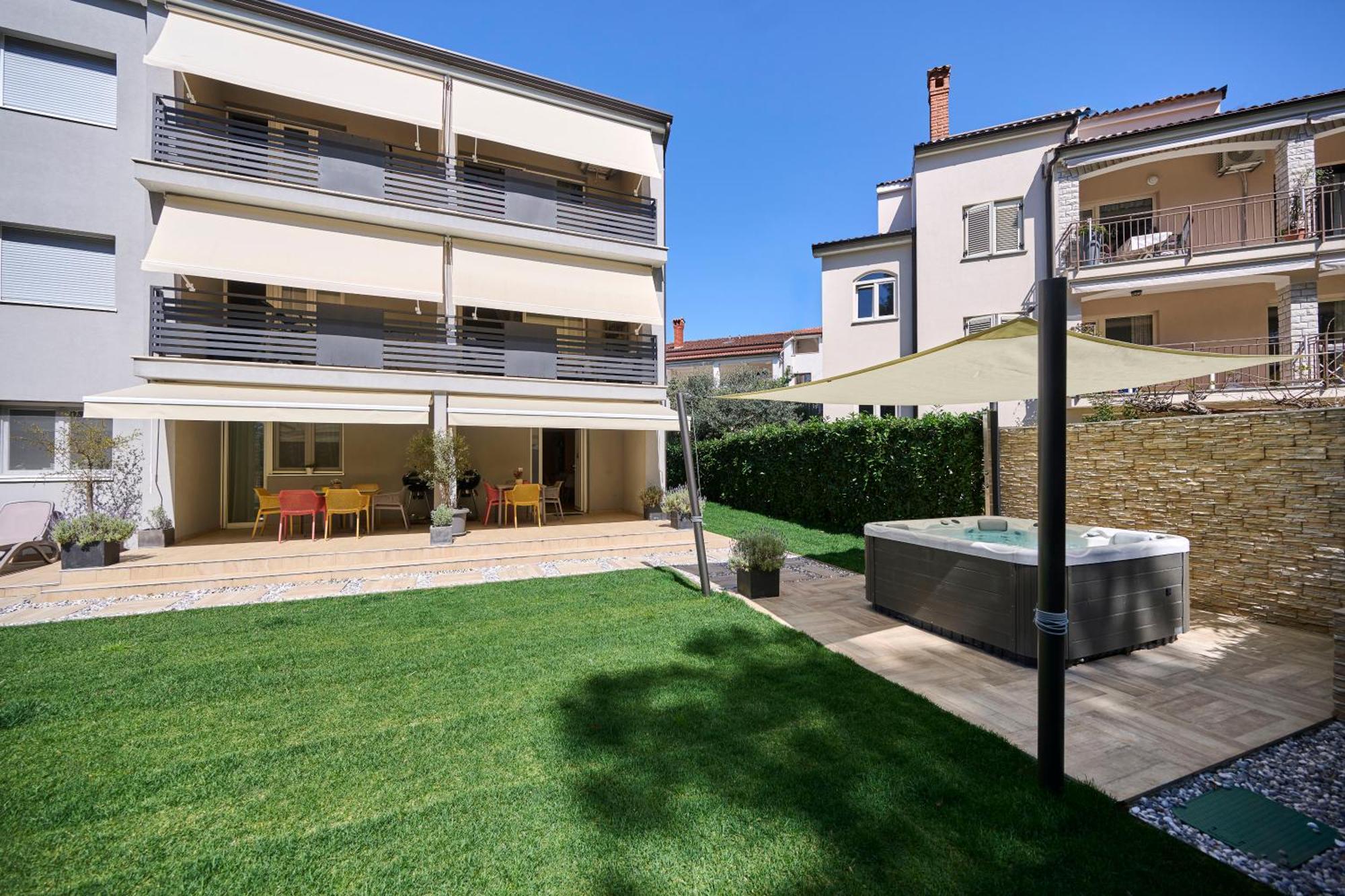 Apartments Martello Garden Porec Luaran gambar